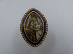 A GEORGIAN NAVETTE- SHAPED MOURNING RING. THE SEPIA HAND PAINTED SCENE DEPICTS A MOTHER AND CHILD IN