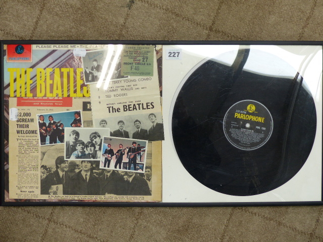 THE BEATLES EPHEMERA TO INCLUDE A CASED 33 1/3 RECORD OF PLEASE PLEASE ME.