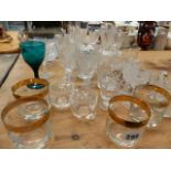 A QTY OF ANTIQUE AND OTHER GLASSWARE.