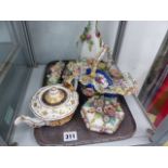 A QTY OF VICTORIAN CHINAWARE AND A PLATED TRAY.