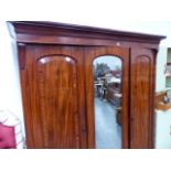 A VICTORIAN MAHOGANY LINEN PRESS WARDROBE.