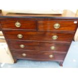 A GEORGIAN MAHOGANY CHEST OF DRAWERS.