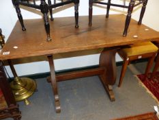 A SMALL HEAL'S OAK REFECTORY TYPE TABLE ON TRESTLE END SUPPORTS. 106 x 60 x H.73cms