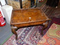 A SMALL WALNUT TRAY TOP COFFEE TABLE WITH CARVED CABRIOLE LEGS. W.60 x H.45 x D.45cms.