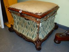 A VICTORIAN SMALL BOX STOOL WITH CARVED SHOW FRAME BASE AND SWEPT SIDES. W.58 x H.41cms.