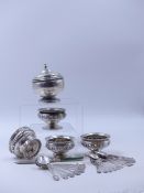 A SET OF FOUR VICTORIAN SILVER SALT CELLARS DATED 1869-70 LONDON FOR HENRY HOLLAND (OF HOLLAND,