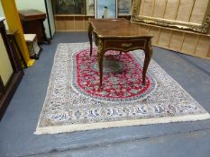 A PERSIAN CARPET OF CLASSIC DESIGN. 284 x 197cms.