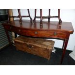 A 19th.C.MAHOGANY SERPENTINE FRONT SERVER WITH TWO FRIEZE DRAWERS ON SQUARE TAPERED LEGS. W.168 x