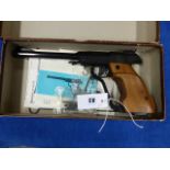 A WALTHER LP3 MATCH .177 AIR PISTOL, SERIAL No.44438 COMPLETE WITH MATCHING BOX AND INSTRUCTIONS.