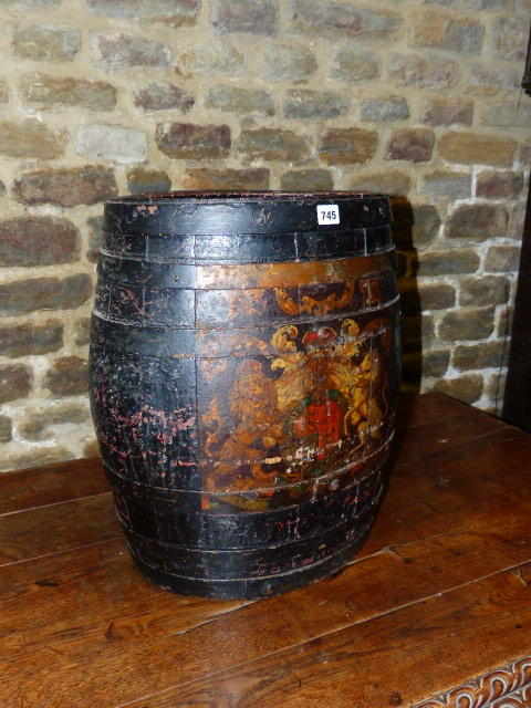 A 19th.C.COOPERED BARREL WITH PERIOD PAINTED ROYAL ARMORIAL. H.53cms. - Image 3 of 11