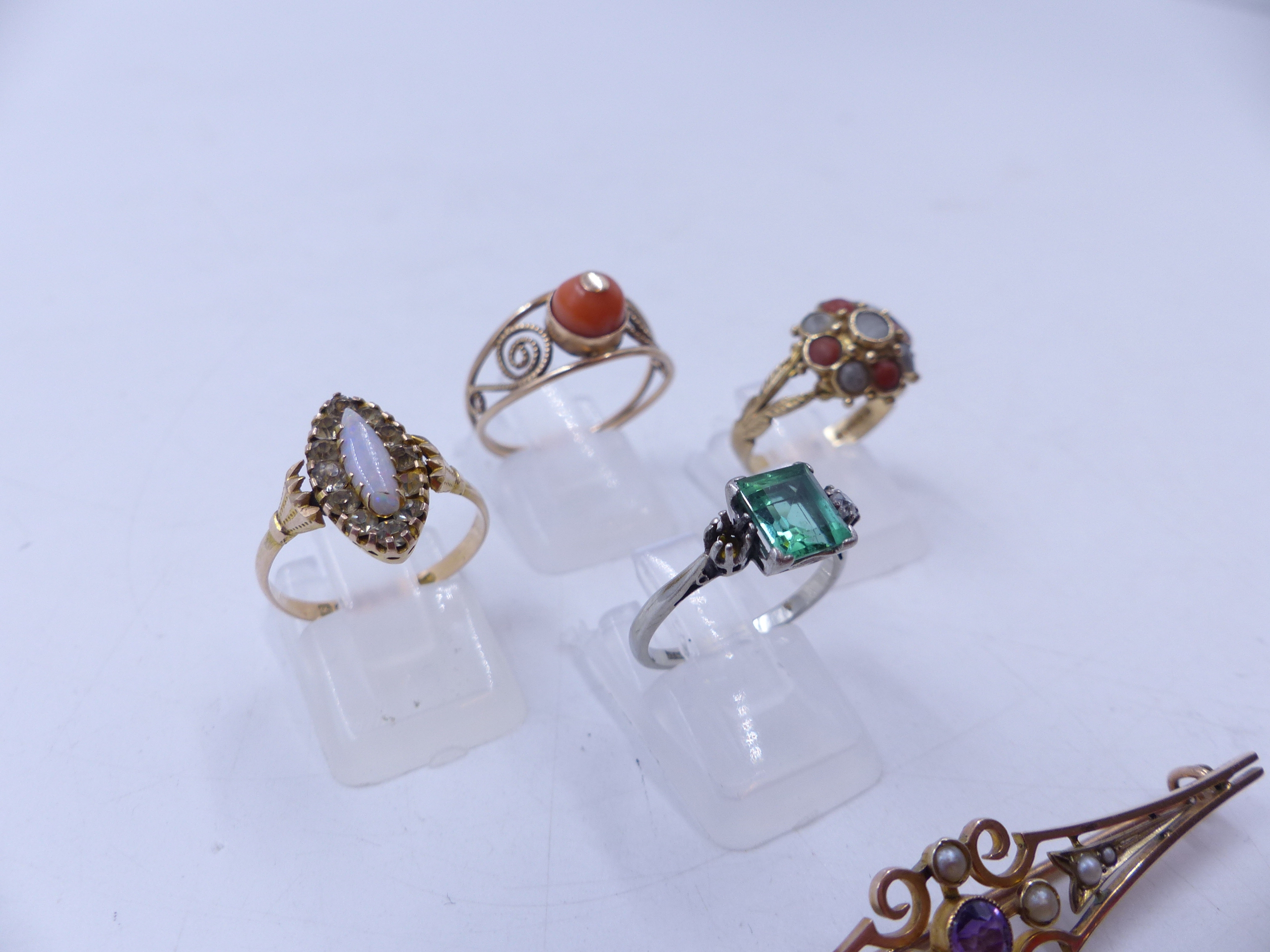 A COLLECTION OF EARLY JEWELLERY TO INCLUDE A VICTORIAN OPAL AND PASTE RING DATED 1907 CHESTER, A 9ct - Image 7 of 16