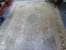 AN ANTIQUE PERSIAN TABRIZ CARPET. 390 x 225cms.