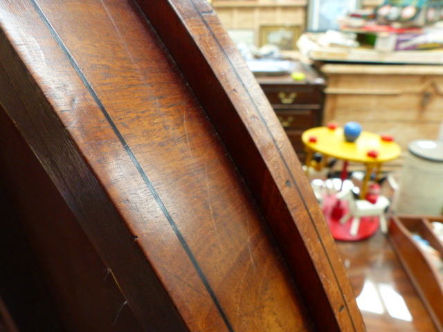 A REGENCY WALNUT TILT TOP BREAKFAST TABLE. - Image 30 of 35