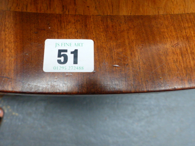 A REGENCY WALNUT TILT TOP BREAKFAST TABLE. - Image 2 of 35