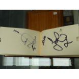 DANCING ON ICE 2009 SKATERS AUTOGRAPH TO INCLUDE TORVILL AND DEAN.