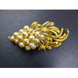 PEARL AND DIAMOND BROOCH. AN IMPRESSIVE YELLOW AND WHITE GOLD (TESTED AS 18ct) DIAMOND AND PEARL