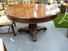 A 19th.C.MAHOGANY EXTENDING TABLE WITH TWO ADDITIONAL LEAVES ON SPLIT ROD PEDESTAL SUPPORTS. 129 x