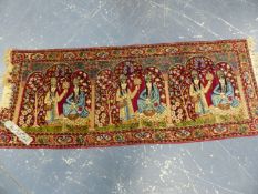 AN ANTIQUE PERSIAN PICTORIAL KIRMAN RUG OF UNUSUAL DESIGN. 174 x 70cms.