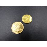 A 1980 QUEEN ELIZABETH II FULL GOLD SOVEREIGN AND A 1901 WIDOW HEAD VICTORIAN HALF SOVEREIGN 1901,