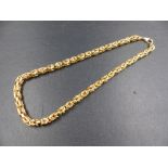 A 9ct GOLD KINGS LINK NECKLACE, LENGTH 40cms, WEIGHT 27.4grms.