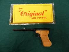 AN ORIGINAL GAT TYPE AIR PISTOL COMPLETE WITH ORIGINAL BOX.