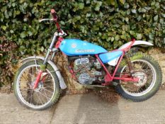 MOTORCYCLE: BULTACO 350cc TRIAL MOTORBIKE. NO REGISTRATION, ENGINE No. JM1590217.