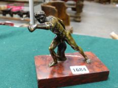 A GRAND TOUR BRONZE FIGURE OF A GLADIATOR STRETCHING FORWARD ON THE RECTANGULAR RED MOTTLED MARBLE