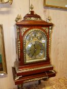 A GOOD QUALITY MAHOGANY AND GILT BRASS MOUNTED BRACKET CLOCK WITH 8-DAY 3 TRAIN FUSEE CHIMING