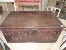 AN EARLY CARVED OAK BIBLE BOX. W.72cms.