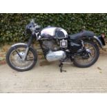 MOTORCYCLE A ROYAL ENFIELD 500cc BULLET SINGLE IN CAFE RACER TRIM. (NO DOCUMENTS)