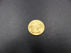 A GEORGE V 22ct GOLD FULL SOVEREIGN, DATED 1912, 8grms.