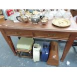 MAHOGANY WRITING TABLE.