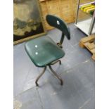 A VINTAGE INDUSTRIAL TYPE SWIVEL STOOL/ CHAIR.