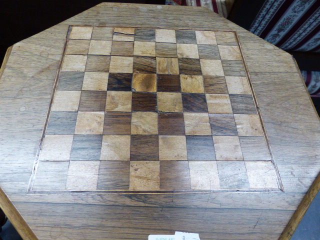 A VICTORIAN CARVED AND INLAID ROSEWOOD WORK TABLE WITH OCTAGONAL TOP INLAID WITH GAMEBOARD ON TRIFID - Image 5 of 7