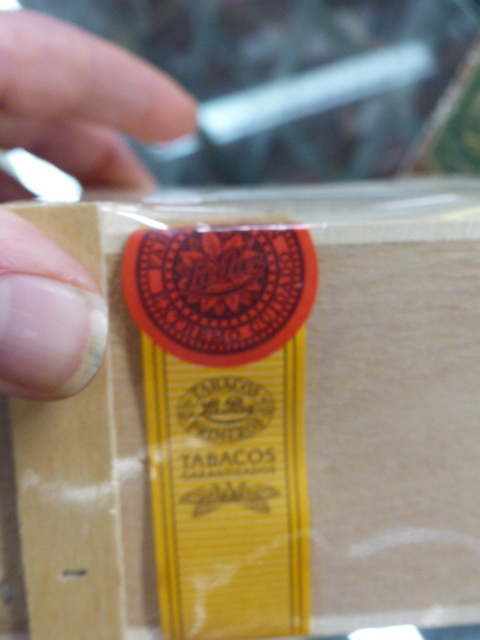 CIGARS. DON TOMAS. A BOX OF 25 CETROS NO.2 AND LA PAZ A BOX OF 25 CORONA SUPERIORS, CK126, - Image 5 of 5