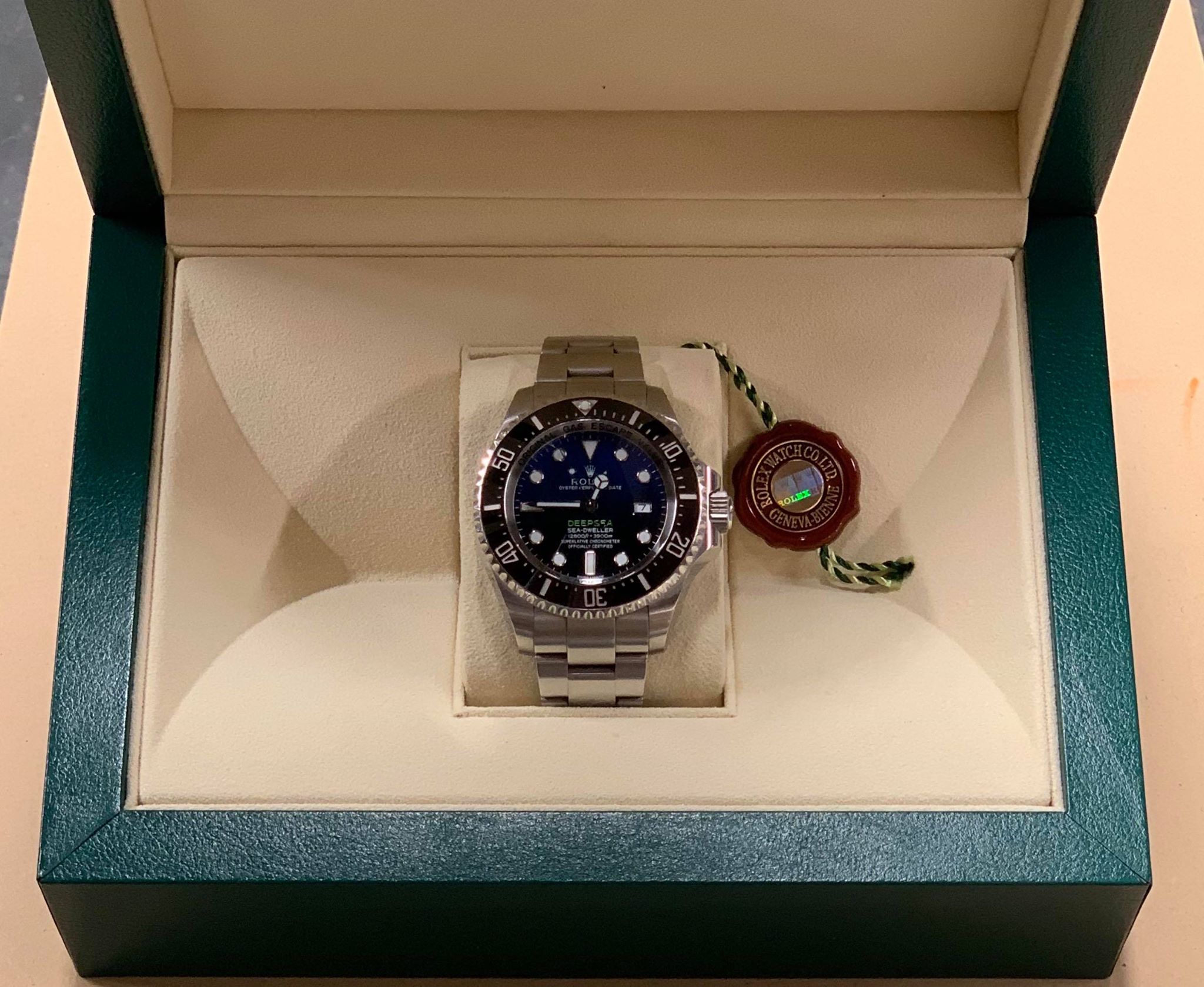 A GENTS ROLEX DEEPSEA, COMPLETE WITH ORIGINAL BOX AND PAPERS. - Image 33 of 41