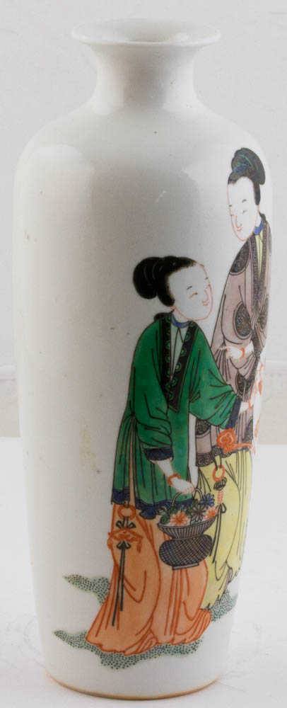 Late 19th C. Famille Verte porcelain vase with Chinese figures, 9 1/2", Qing Dynasty. - Image 5 of 8