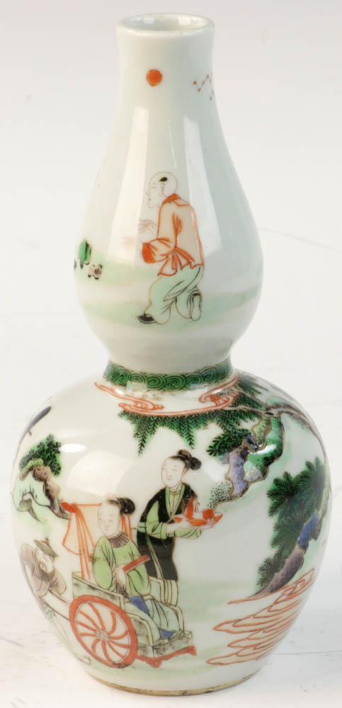 Chinese Famille Verte double-gourd-shaped porcelain vase, Qing Kangxi mark on base, 8" h. From a - Image 3 of 8