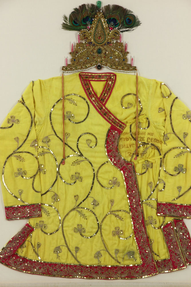 Customed gold wire peacock kimono, 50" h x 39" w. Provenance: From a Palm Beach Gardens, Florida - Image 2 of 7