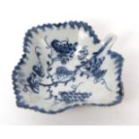 Lowestoft pickle dish, circa 1770, painted in blue with grapes and fruiting vines within a berry