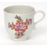 Lowestoft cup, circa 1780, with kick handle and polychrome decoration by the tulip painter in