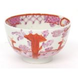 Rare Lowestoft teabowl, circa 1790, decorated with the deer park pattern in pink and orange enamels,