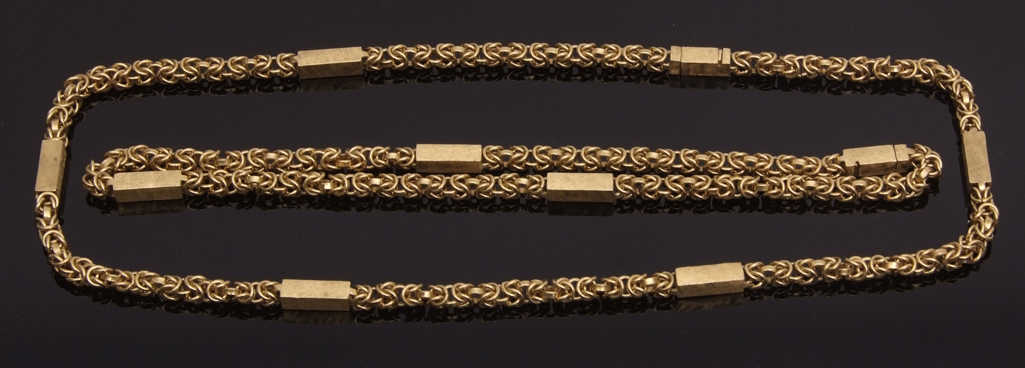 Unusual 18ct stamped bar and Byzantine link long chain, having two bars with concealed clasps,