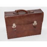 Vintage leather holdall, 45cms wide x 34cms tall