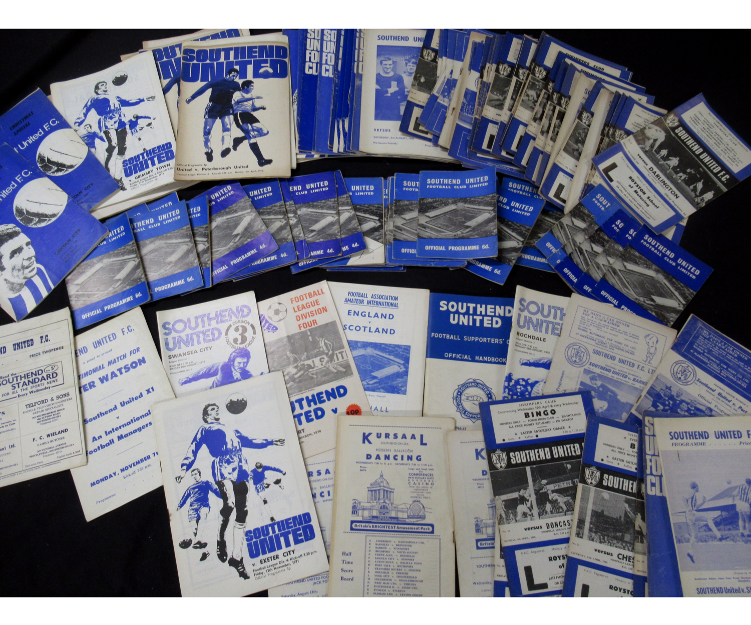 Packet 110+ Southend United football programmes 1962-1972 including a few pre-season friendlies +