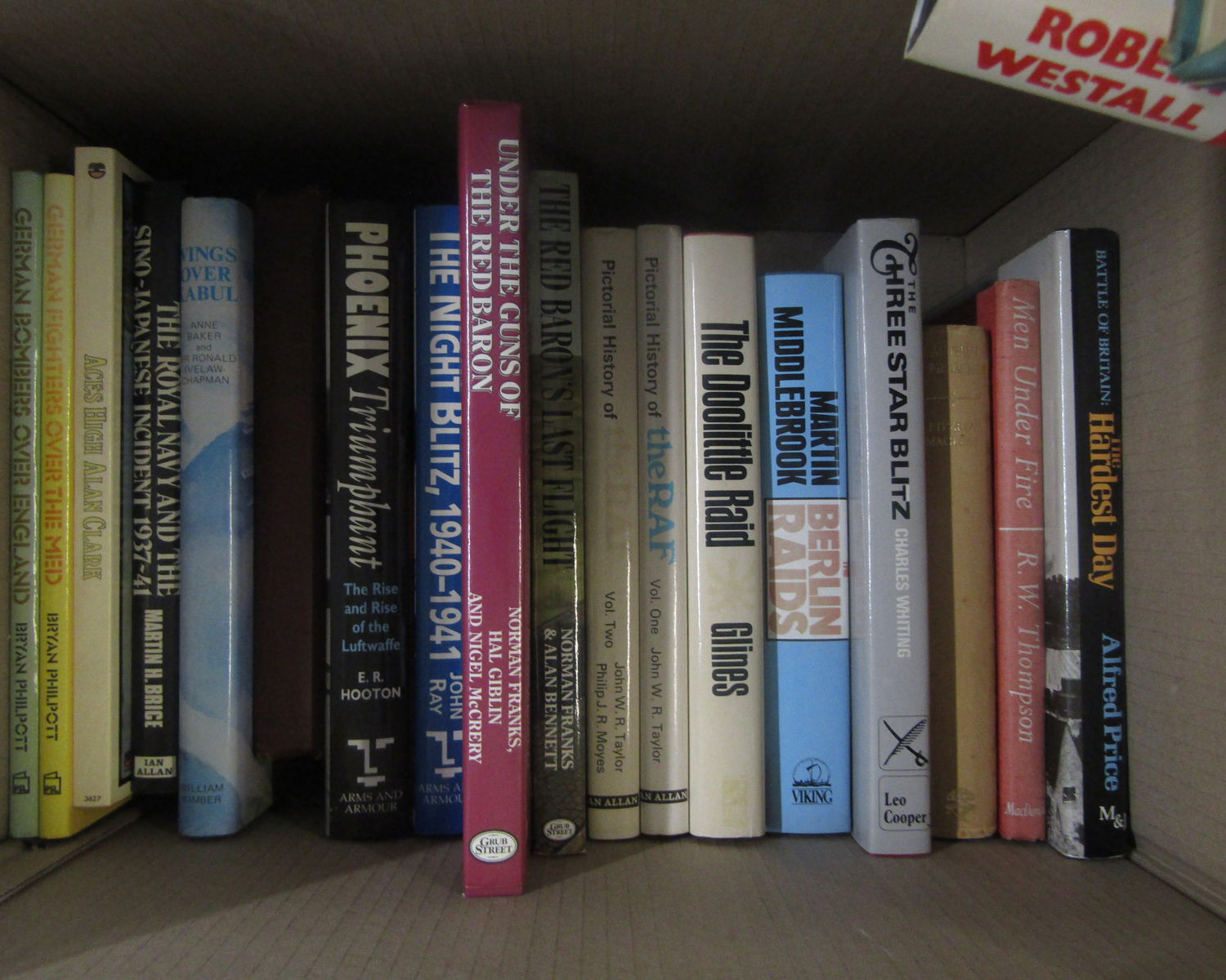 Two boxes: Military interest, mainly WWII including RAF BOMBER COMMAND LOSSES, 1939-1945, 6 volumes - Image 3 of 4