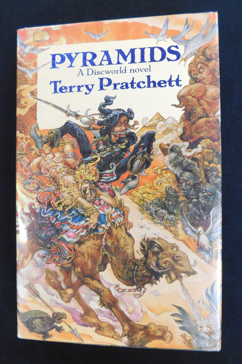 TERRY PRATCHETT: PYRAMIDS, London, Victor Gollancz, 1989, 1st edition, signed to title page,