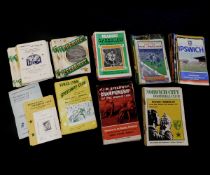 Box 140+ assorted speedway programmes circa 1938-1977 including 4 pre-war speedway programmes, 3
