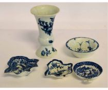 Group of four early 19th century Worcester blue and white items including knopped trumpet vase,