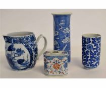 Mixed lot: Oriental wares including two blue and white cylindrical vases, 20cms and 13cms, blue